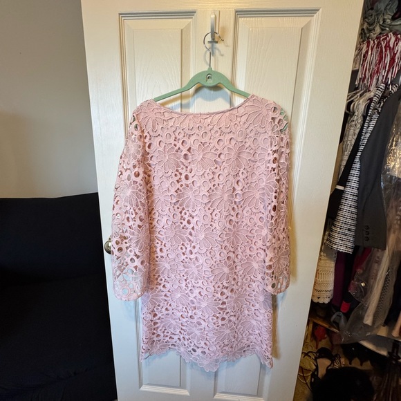 NWOT Nanette Bell-Sleeve Lace Dress - Picture 5 of 5